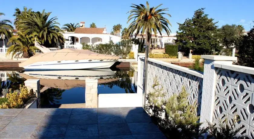 Villa on the Canal