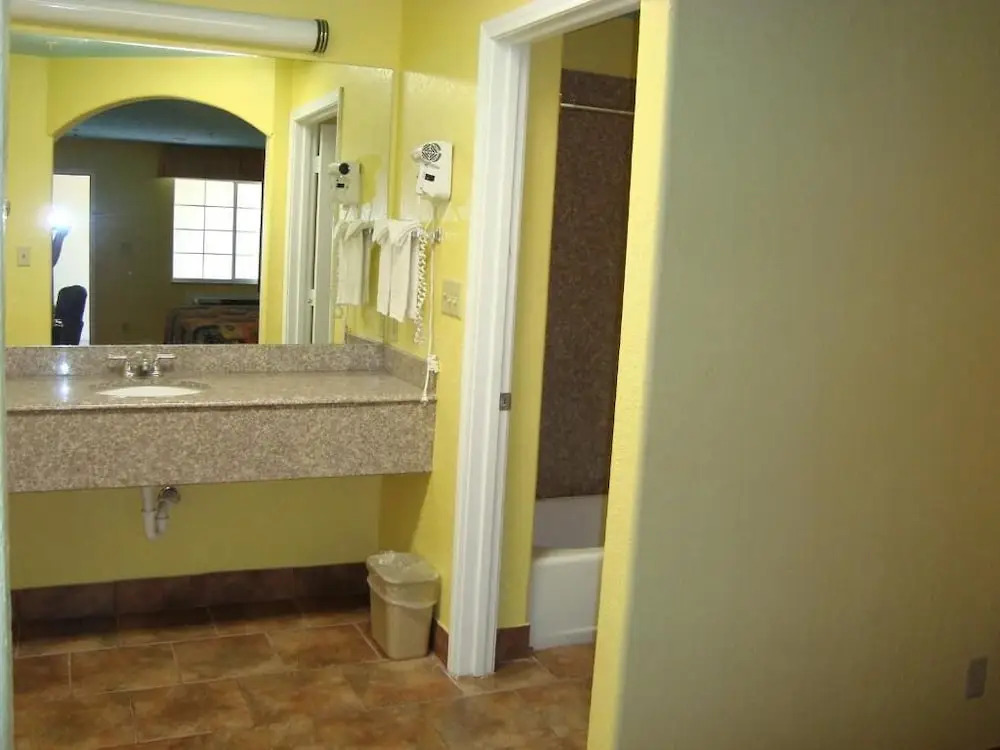 Winnquest Inn Near Ft. Sam Houston