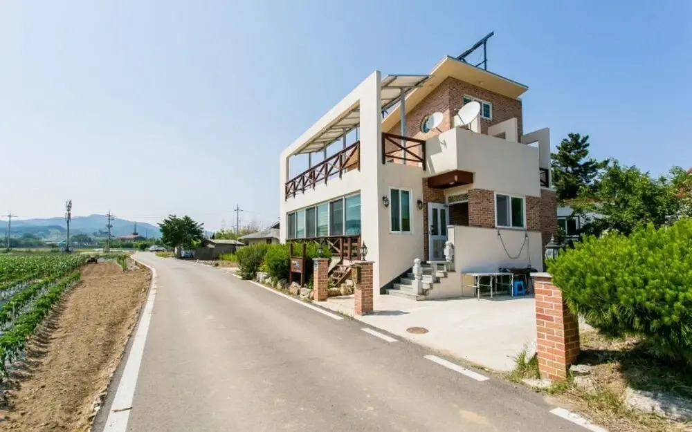 Samcheok Bada Sonamu Pension