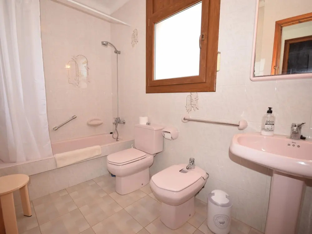 Enchanting Villa in Calonge with Swimming Pool