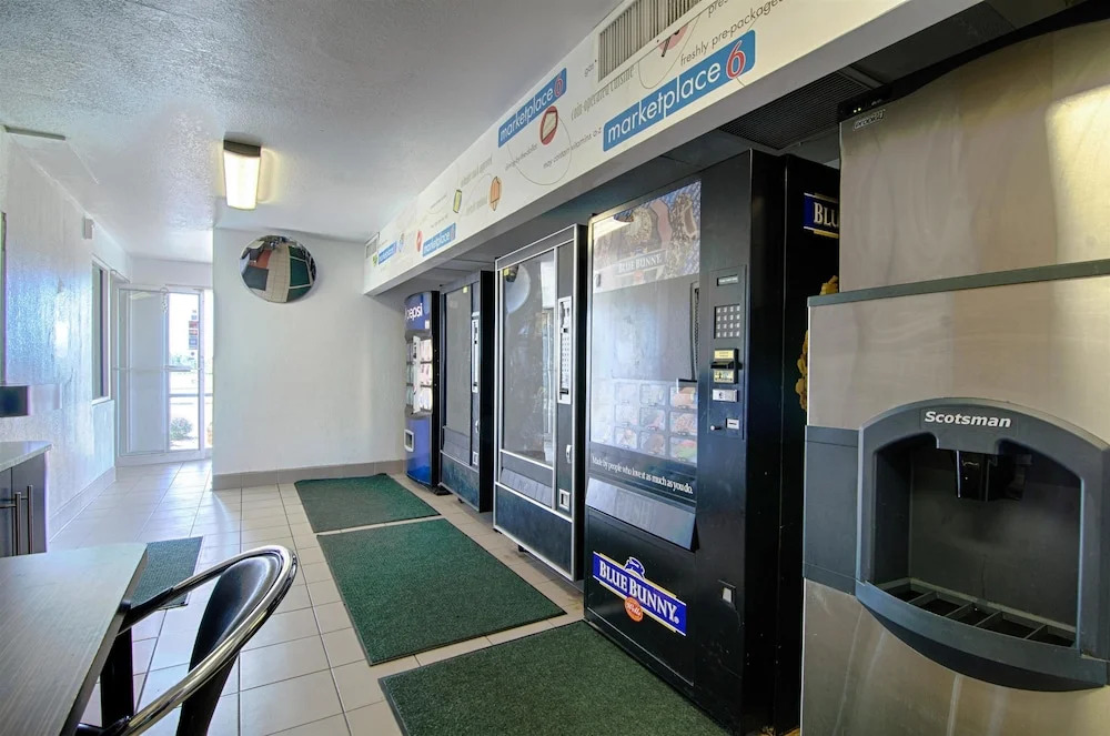Motel 6 Joplin