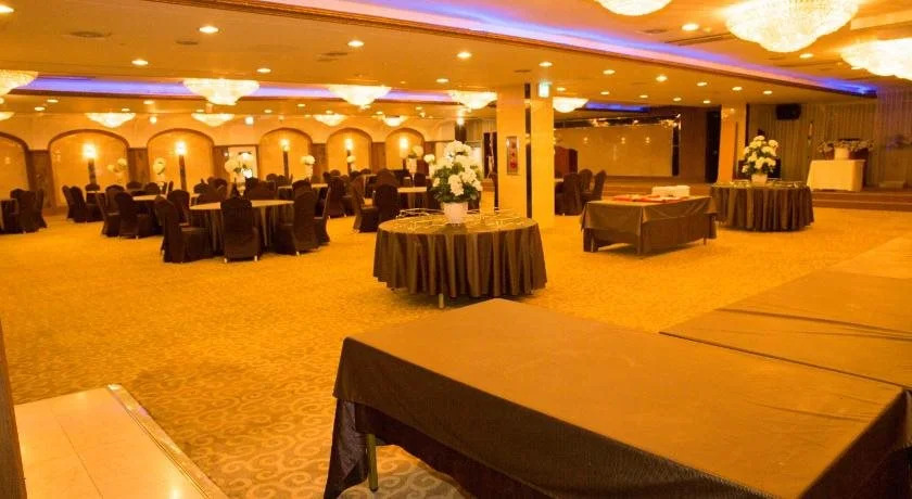 钻石酒店(Diamond Hotel)