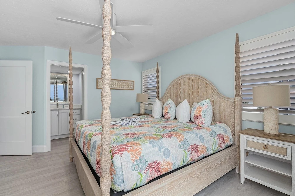 Beach Villas # 306 condo