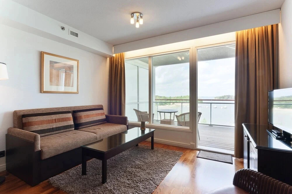 Sunborn Yacht Hotel