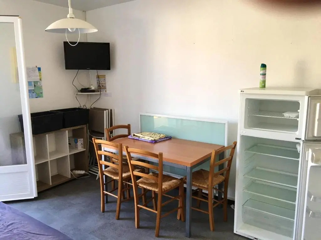 Maison de 2 chambres a Saint Hilaire de Riez a 200 m de la plage avec jardin clos et wifi
