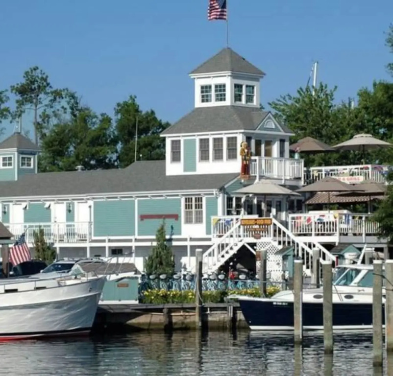 Inn at Haven Harbour