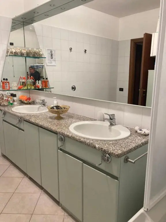 Casa Isabella 2 Camere private in appartamento condiviso