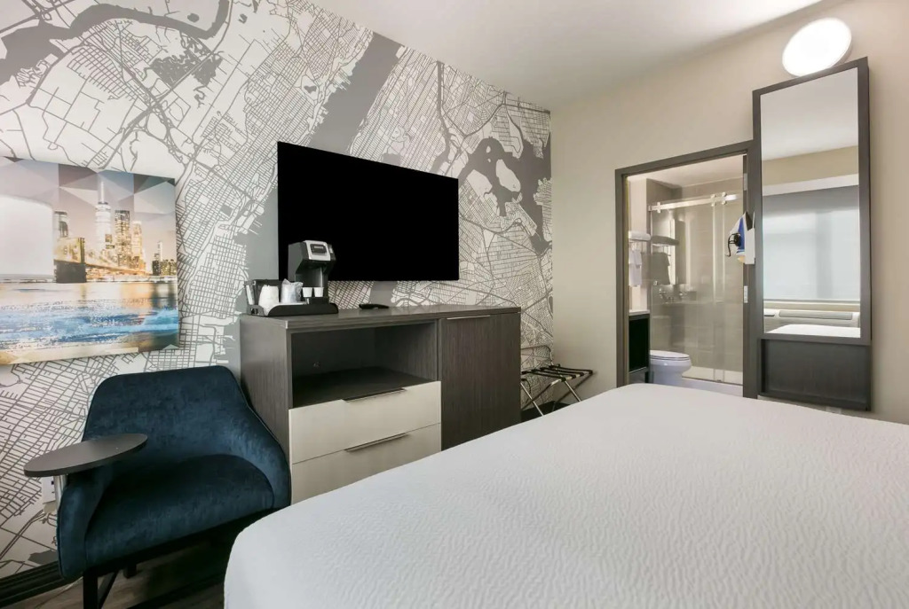 Best Western Plus Executive Residency Bronx