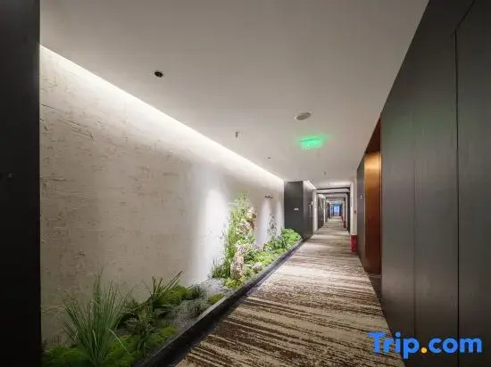 Jiayou Hotel (Zhengzhou Jindai Industrial Park, Guoxiang Tea City Branch)