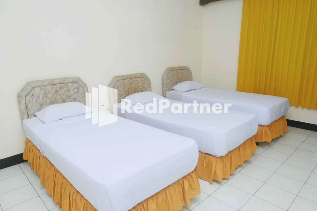 Hotel Transit 1 Makassar RedPartner