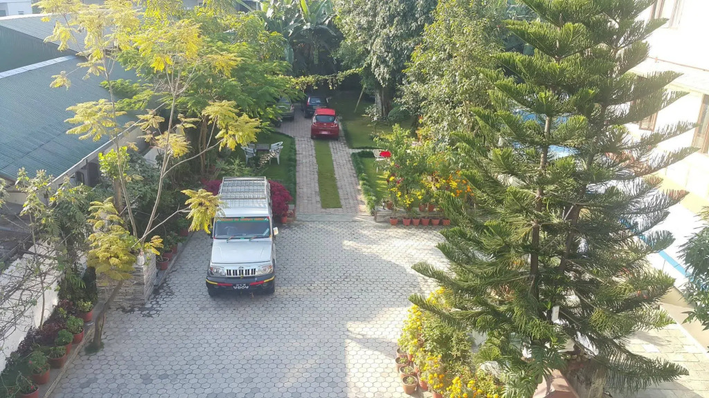 Hotel Bishram