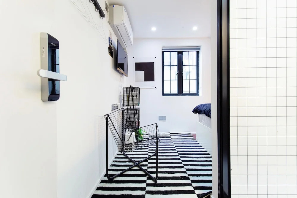 2 Brs Zen in Huangpu Apartment