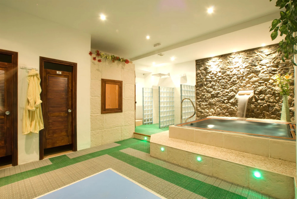 Gara Hotel