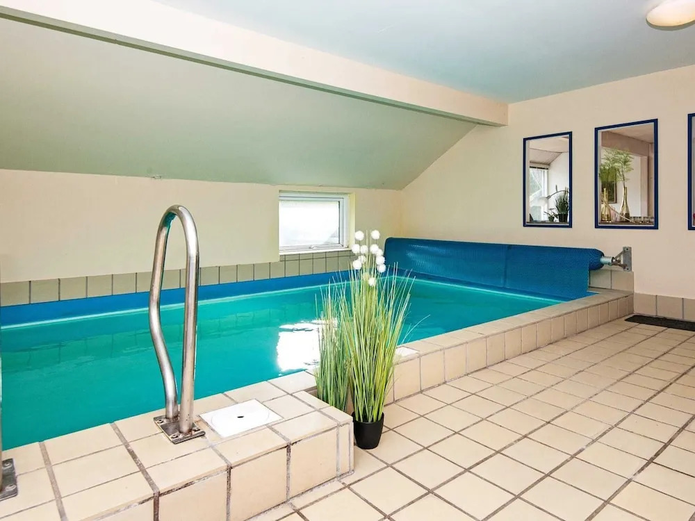 8 Person Holiday Home in Hemmet
