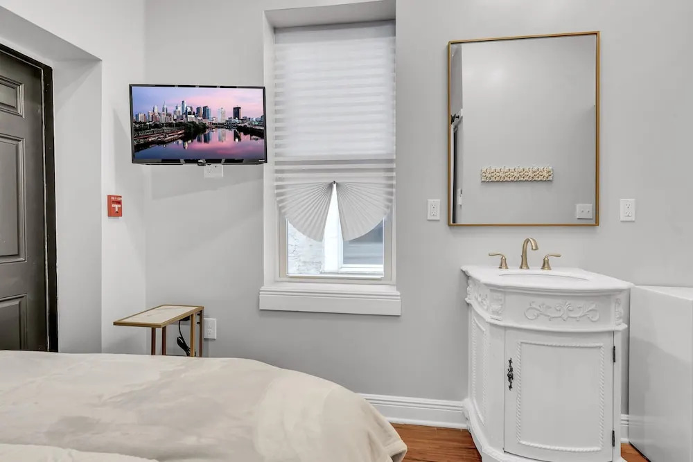 Fairmount Art Museum Center City Suites
