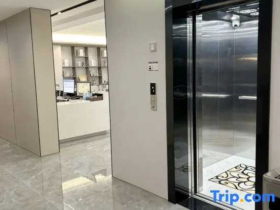Yiduo Hotel