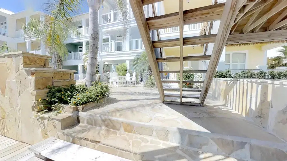 Harbor Island - 306