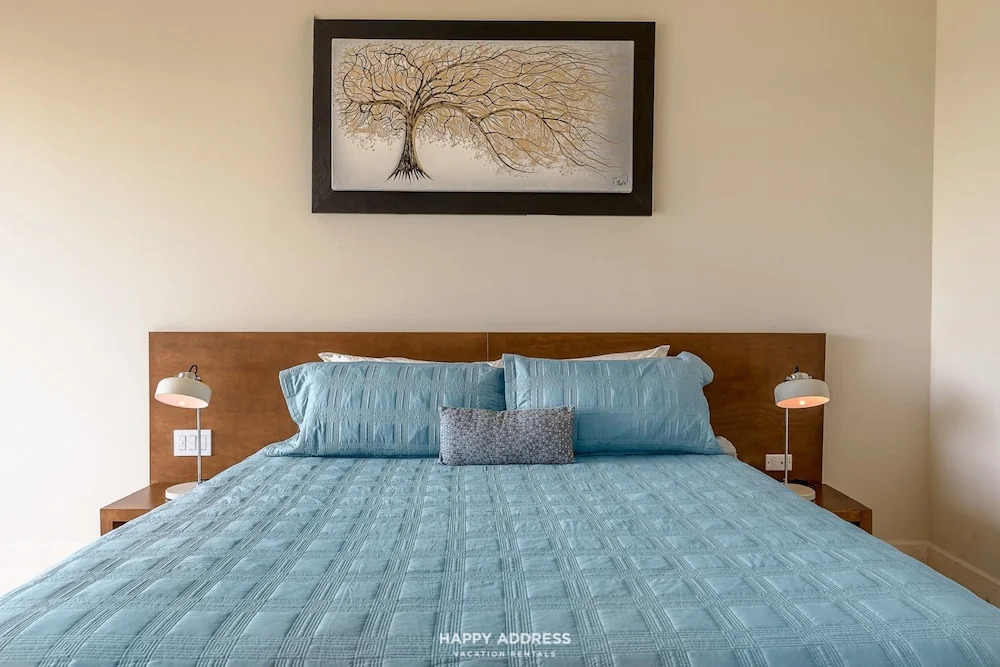 Relaxing 2BR in downtown new building by Happy Address