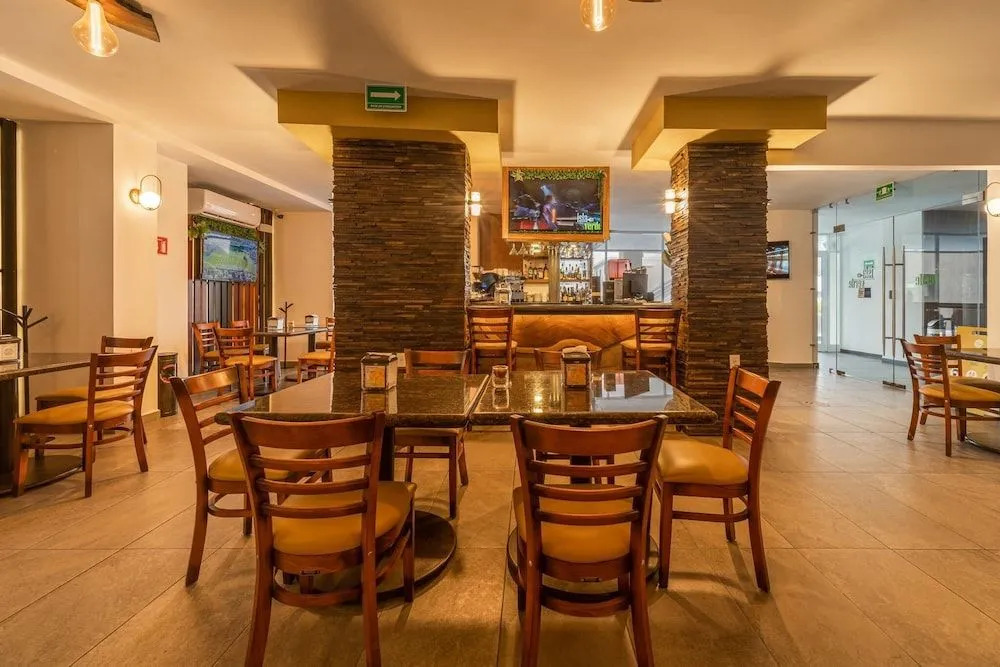 Hotel Costa Verde