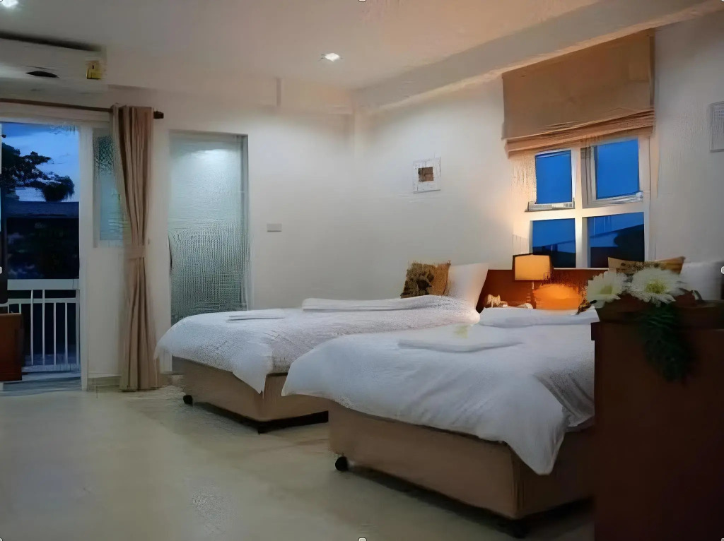 Baan Ton Mai Apartment