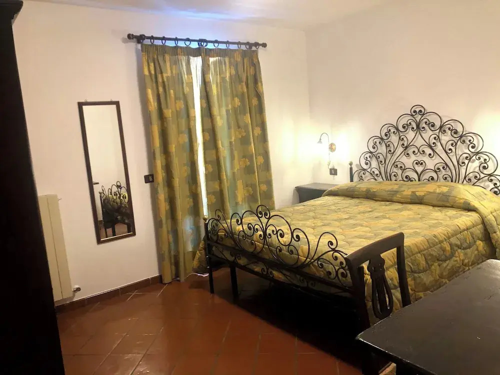 Hotel Bucaneve