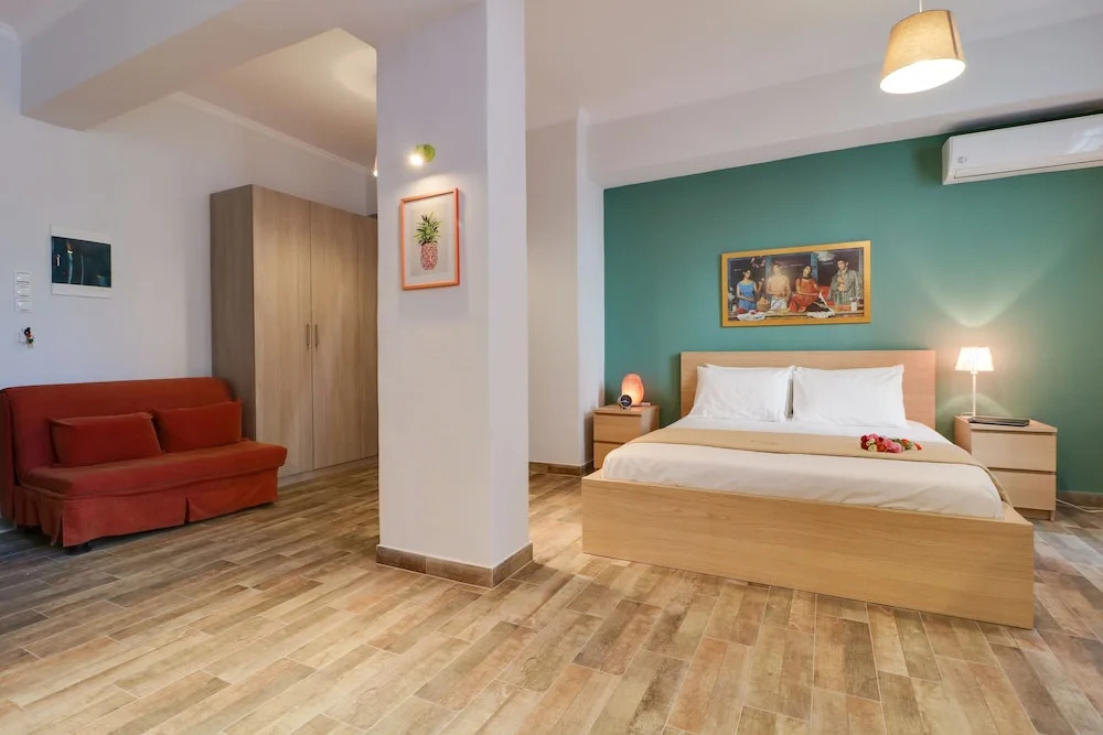 Monastiraki 510 SuperHost Hub