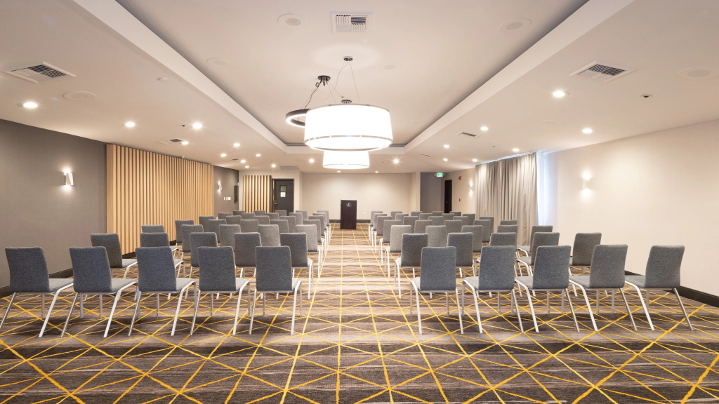 Holiday Inn Santa Ana-Orange Co Arpt by IHG
