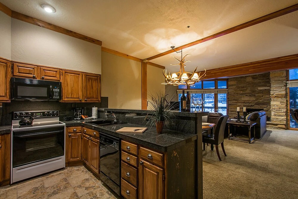 Powder Run 2 Bedroom Condo by All Seasons Resort Lodging