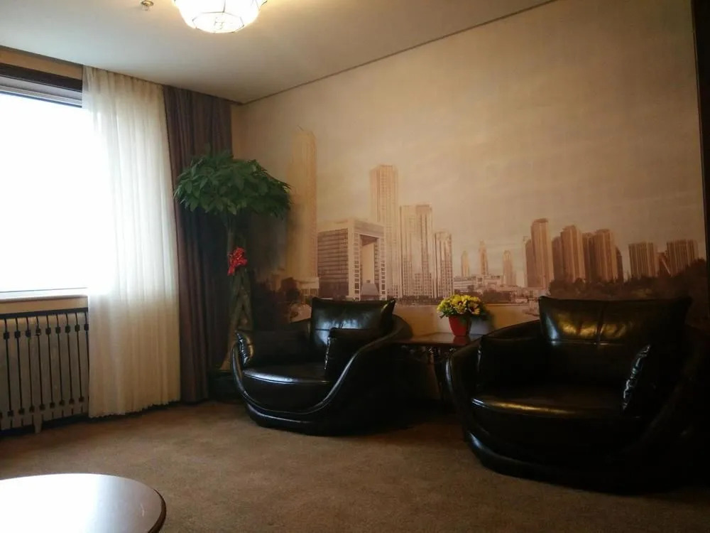 Jinmen Yiyi Cultural Theme Hotel (Tianjin HongQiNanLu Subway Station)