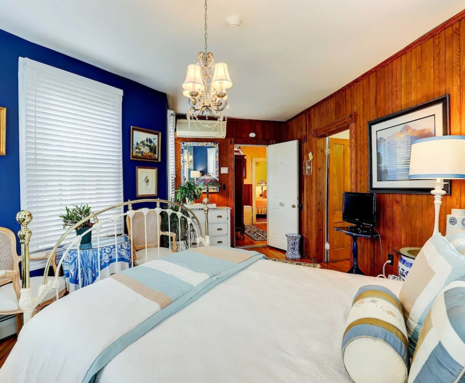 Fairlawn Inn