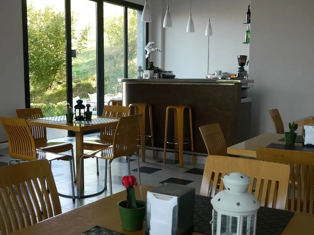 Hotel Txintxua
