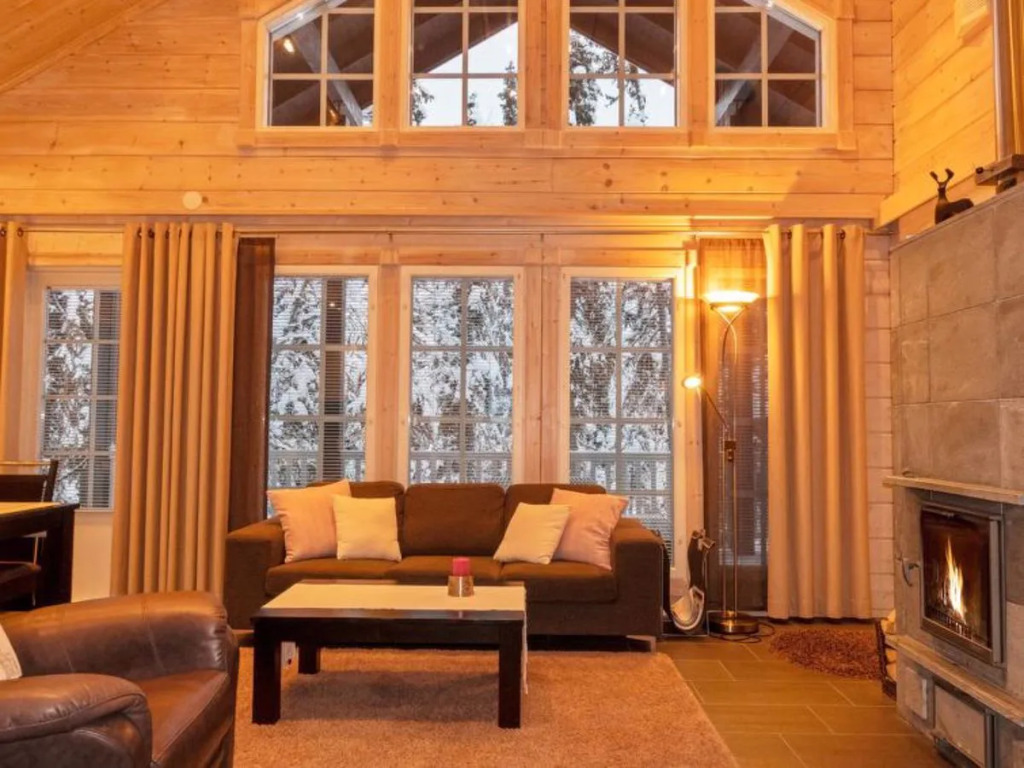 House  Salla