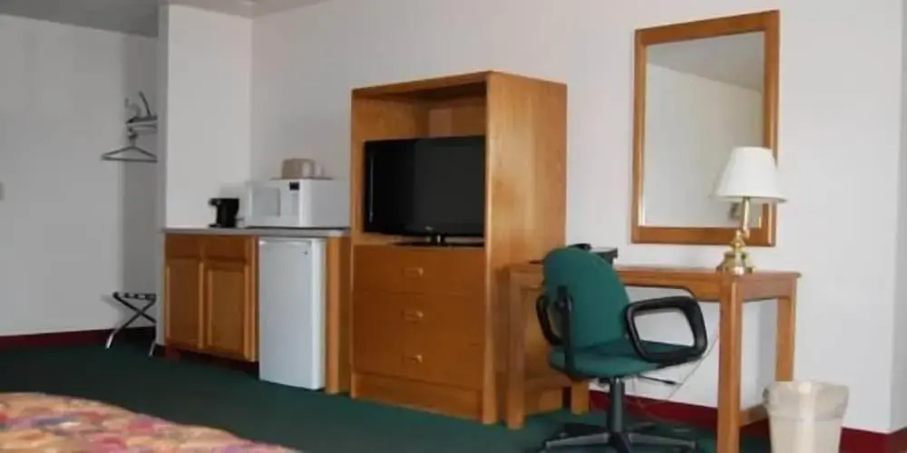 Country Haven Inn