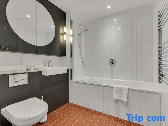 Chic Luna Apartments near Wembley Park by MySquare