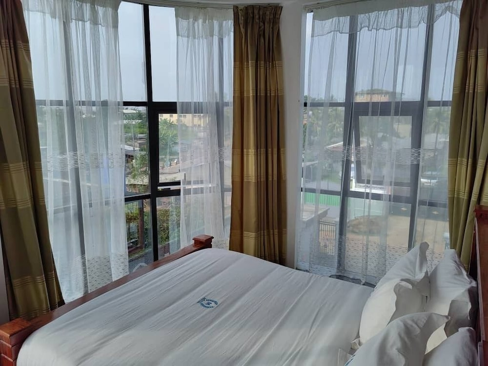 Manbou Hotel