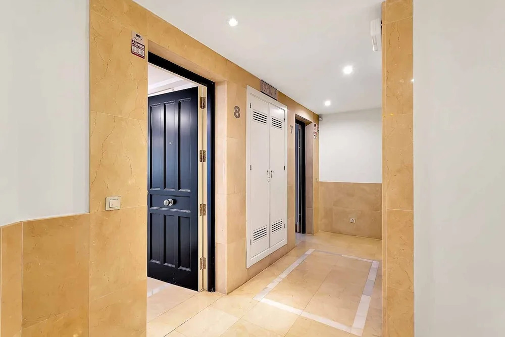 YOLO Spaces - Sotogrande Marina Luxury Apartment