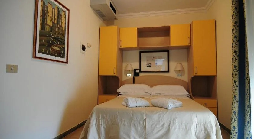 Hotel Ariella