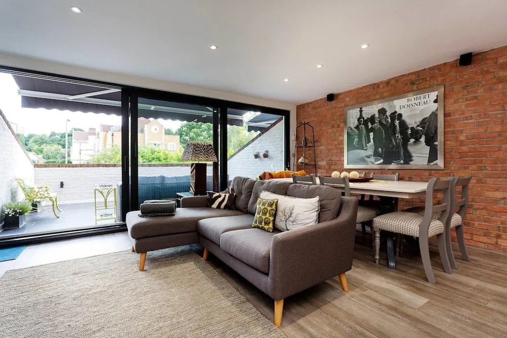 Veeve - Wimbledon Terrace House