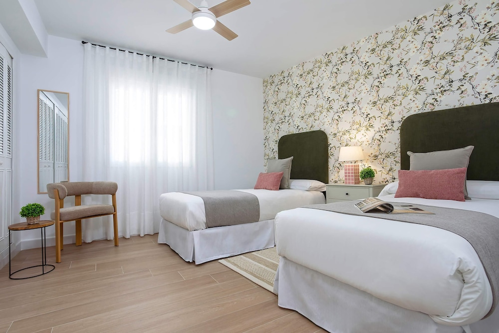 Luxury Apartment in Cordoba Center. Plaza Doblas