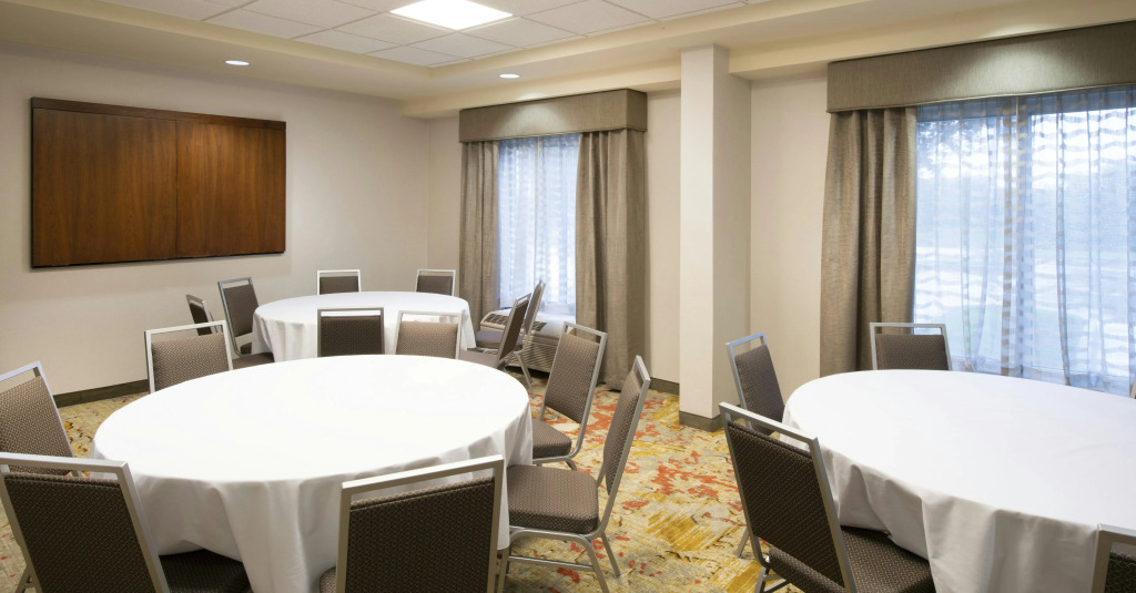 Hampton Inn & Suites N Ft Worth-Alliance Airport