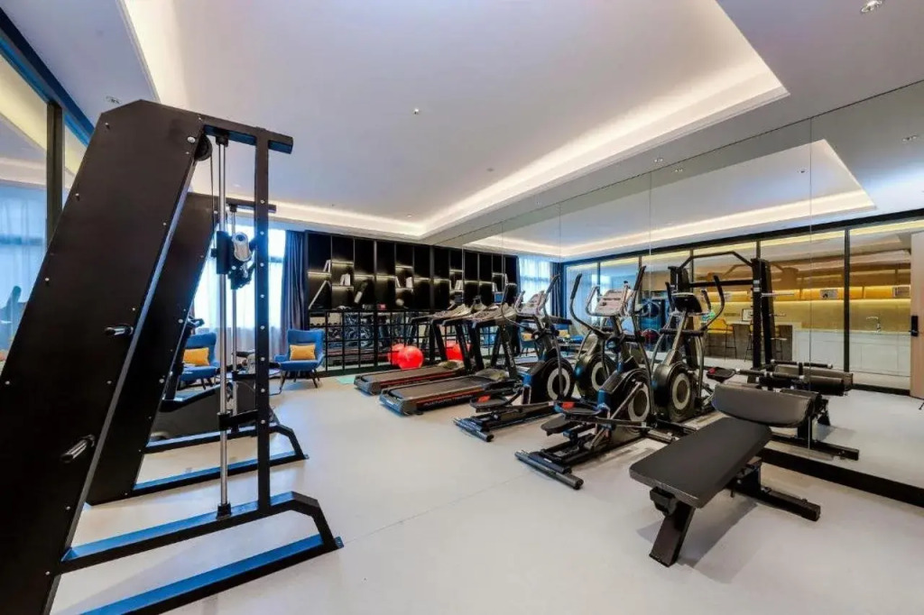 Park Inn by Radisson Zhuhai Gaolan Port