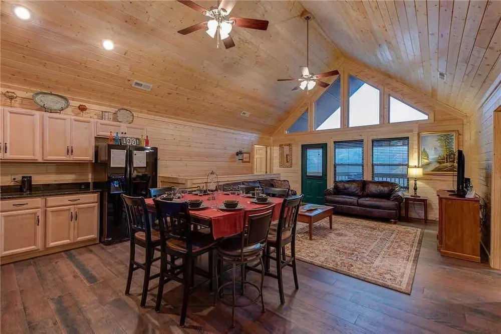 Emilys Hideaway - Four Bedroom Cabin