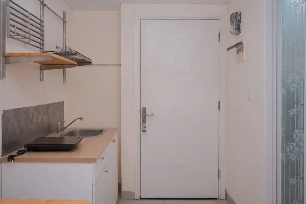 Good and Nice Studio Room at Poris 88 Apartment