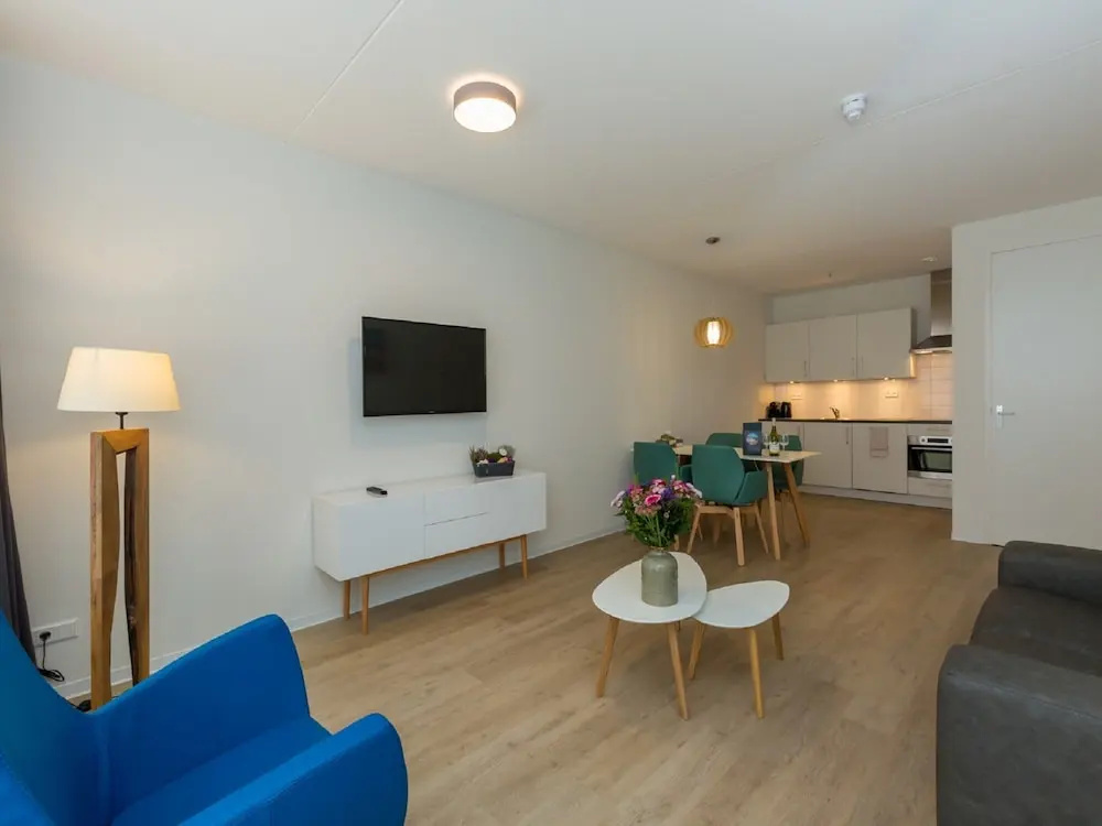 Luxury 6-person Apartment Near Zoutelande Beach