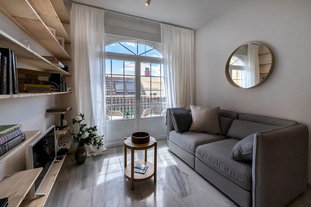 Fuengirola Promenade 1BR Apartment in 30 Meters to the Beach