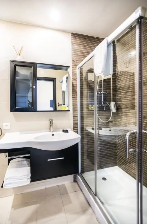 Home Residence Hotel