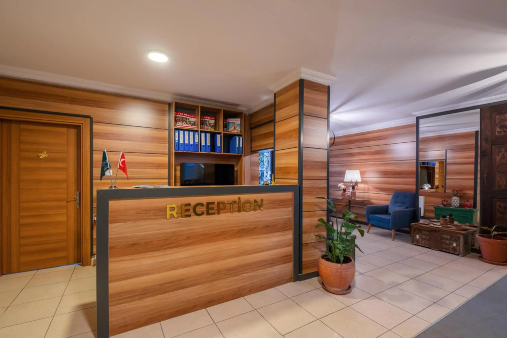 Platanus Hotel