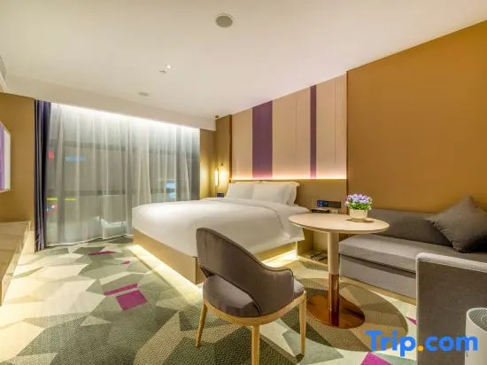 Lavande Hotel Huidong High-Speed Railway Station Shengli Square Store