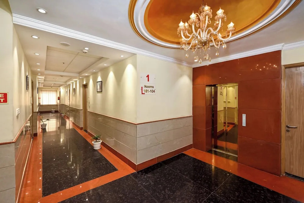 Hotel SKS Grand Palace-Vrindāvan