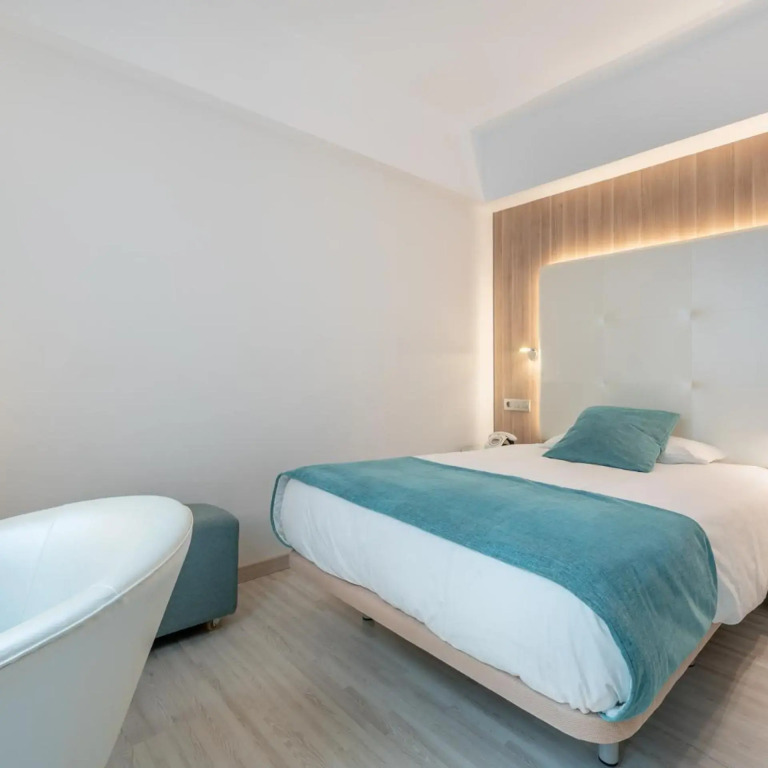 Kyrat Amarac Suites